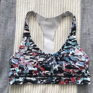 Lululemon sports bra